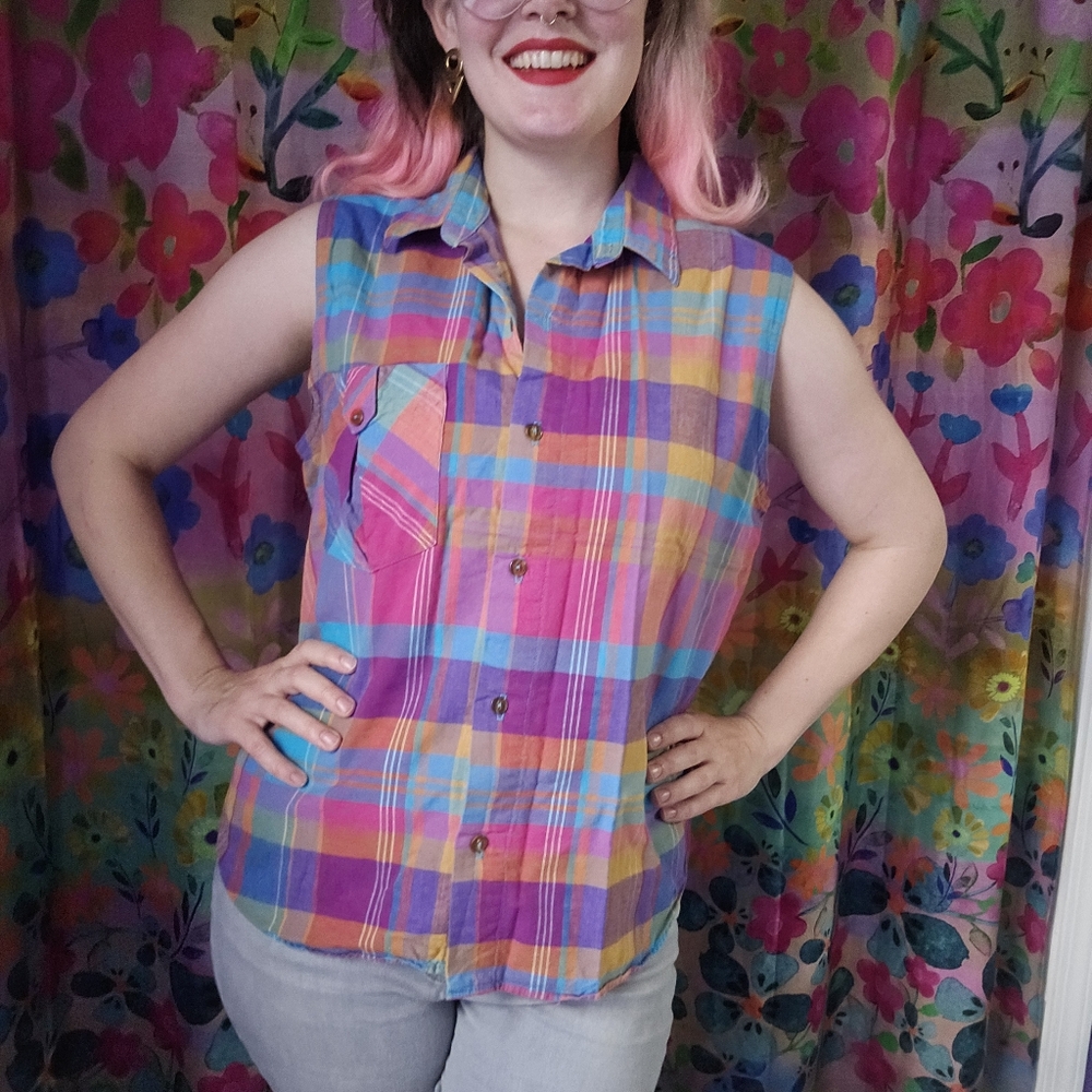 Vintage Bobbie Brooks 80's / 90's Chic Sleeveless Button Up Shirt - Picture 8 of 9
